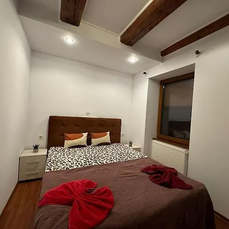 Iazi Apartament Braşov Exterior foto